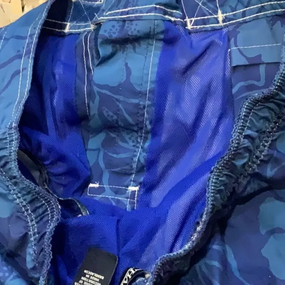 Chaps blue Floral print swim trunks S
